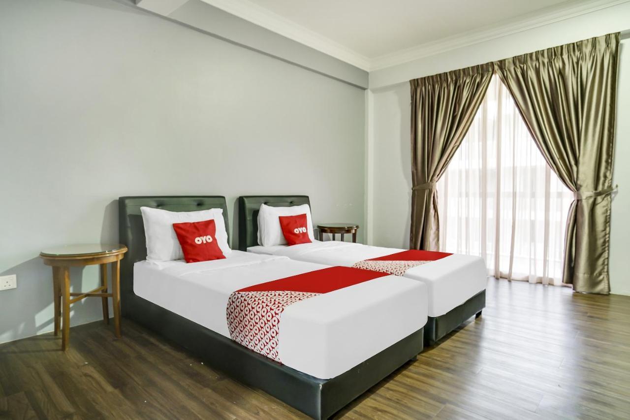 Capital O 90490 Zaques Hotel Sungai Petani Kültér fotó