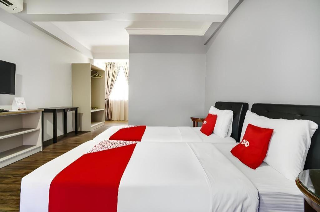 Capital O 90490 Zaques Hotel Sungai Petani Kültér fotó